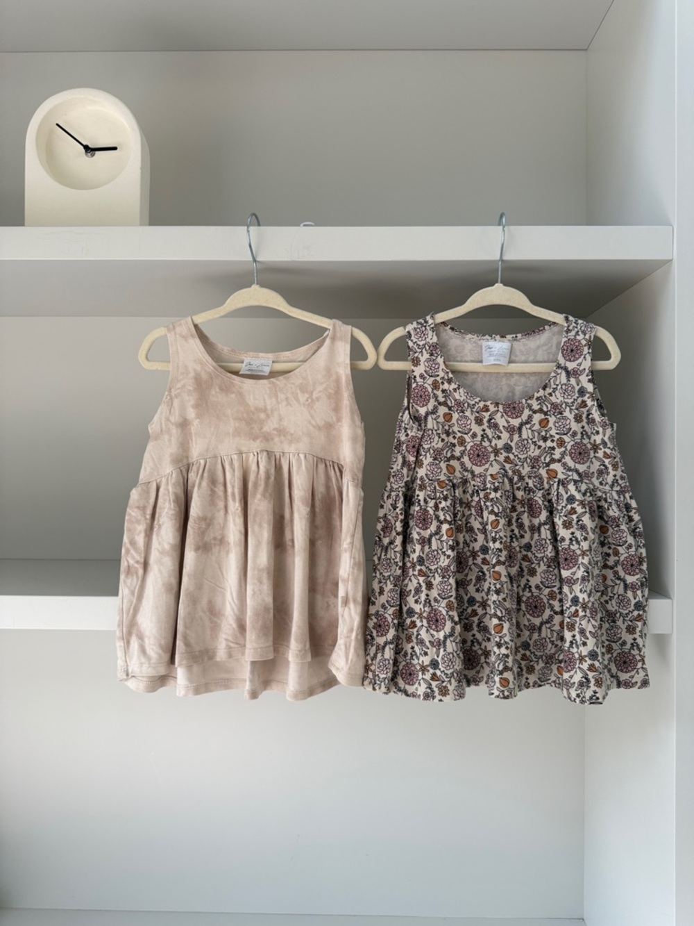 Jax + Lennon Peplum bundle Girls' Sleeveless bamboo tops - Beige and Floral